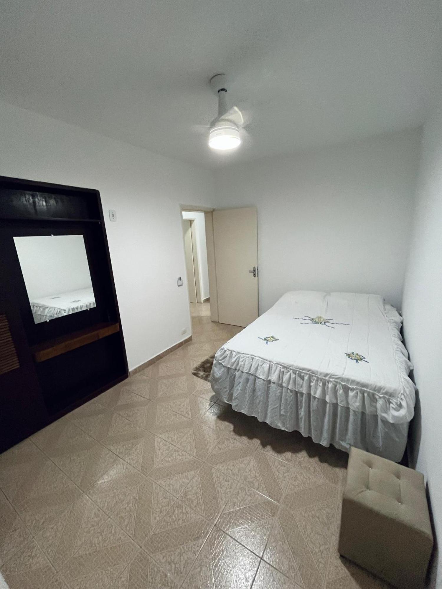Apartamento Charmoso A 400Mts Da Praia Da Enseada 瓜鲁雅 外观 照片