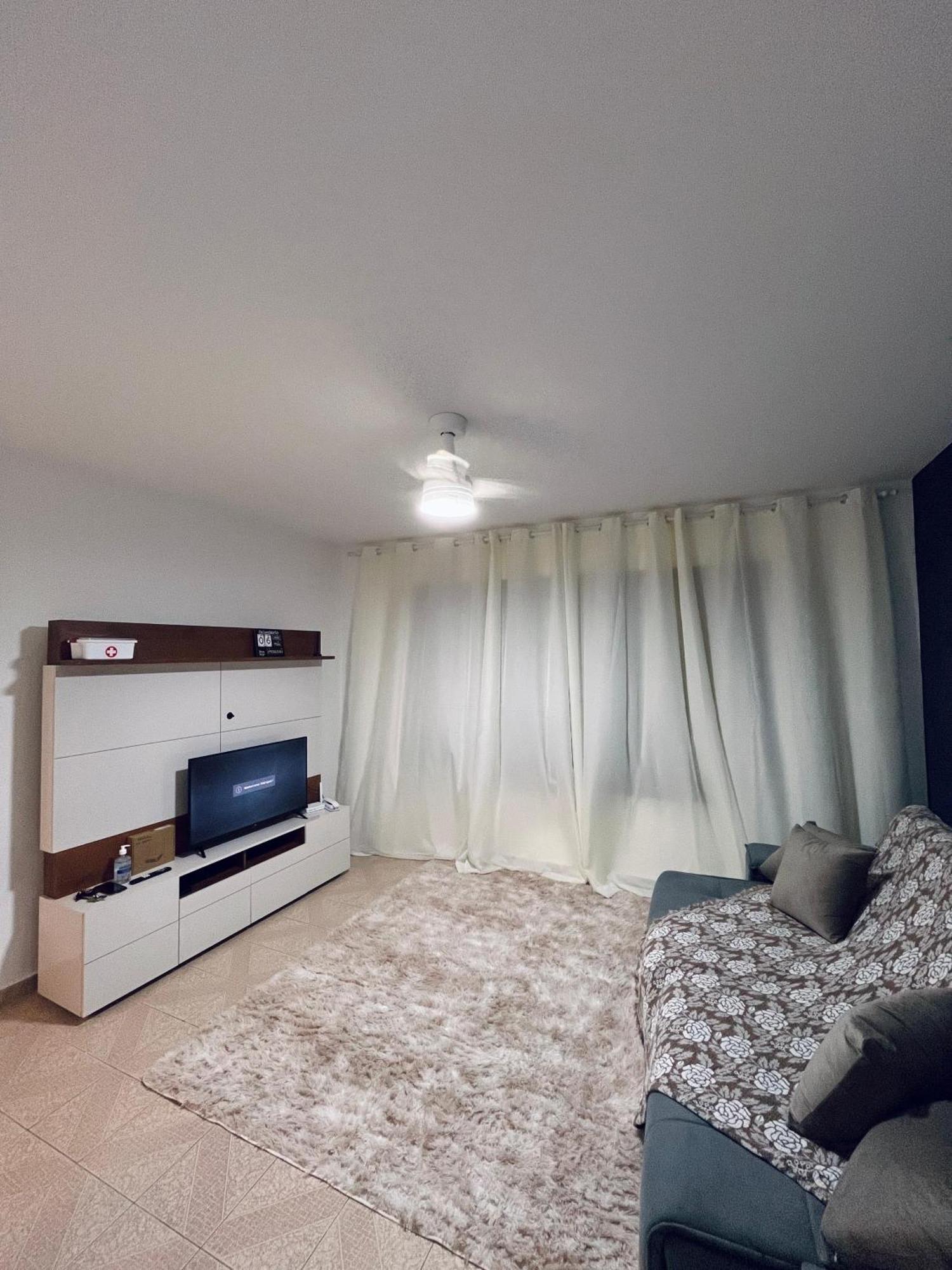 Apartamento Charmoso A 400Mts Da Praia Da Enseada 瓜鲁雅 外观 照片